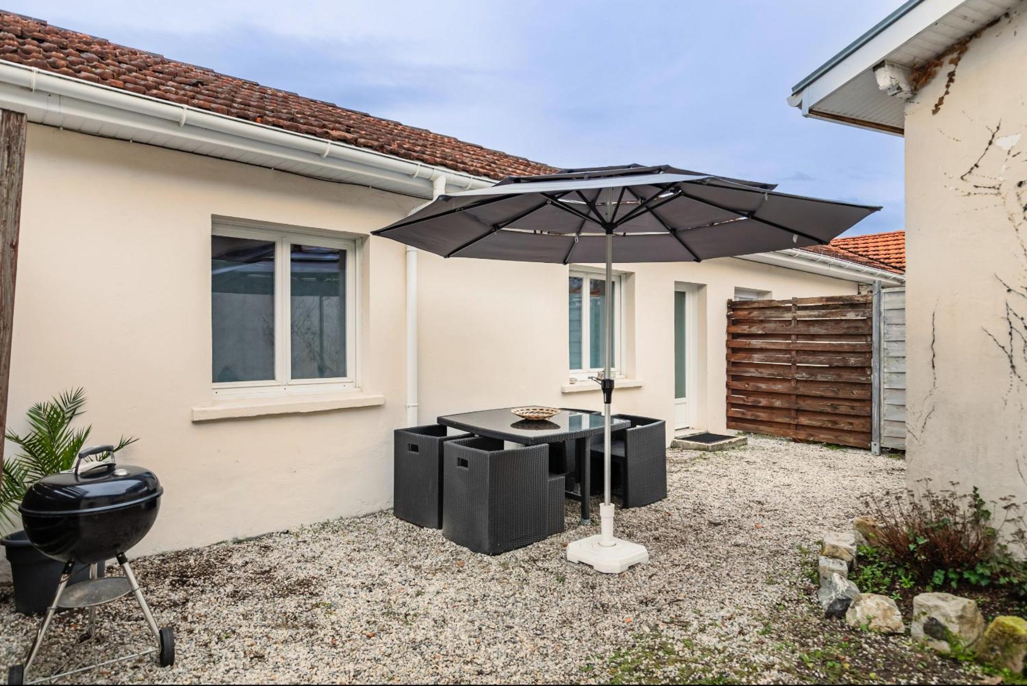 Maisonnette Jardin Merignac Mérignac Exterior foto